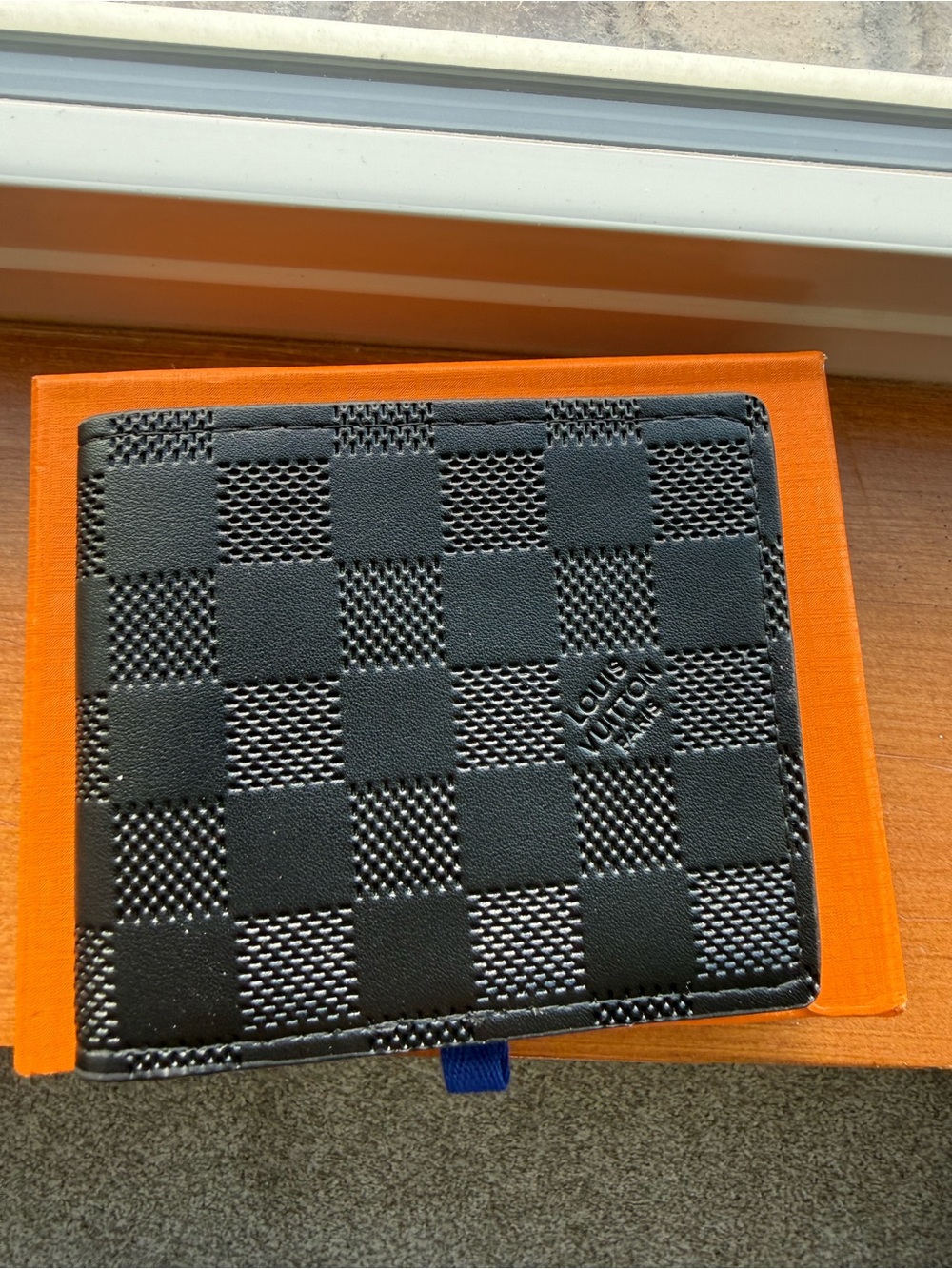 Louis Vuitton Black Damier Embossed Leather Money Clip